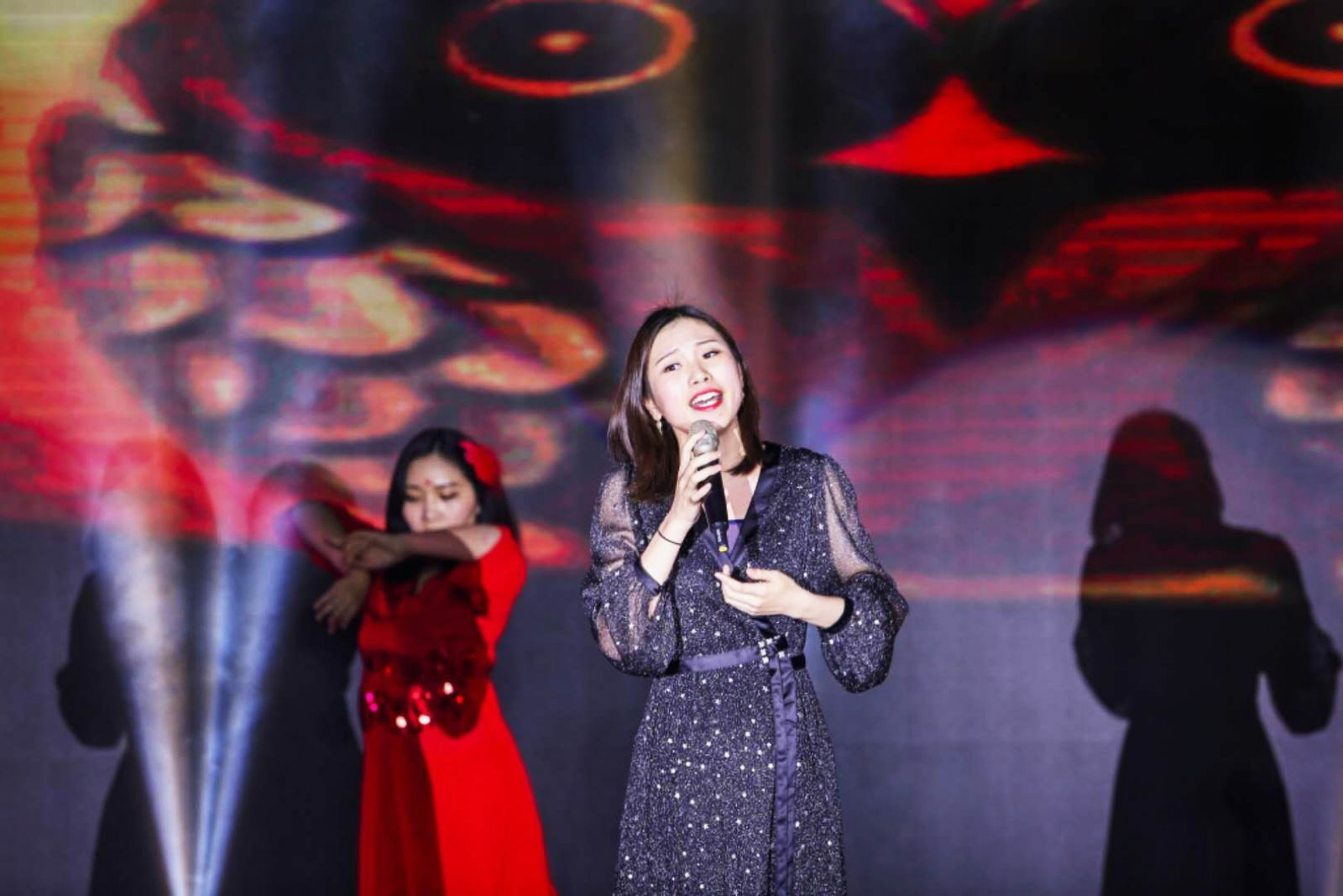 微店年會歌舞表演