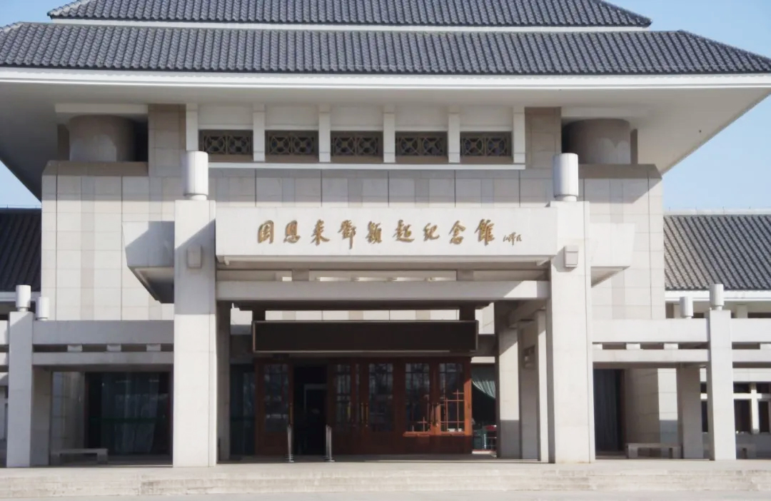 �ܶ������f���o���^