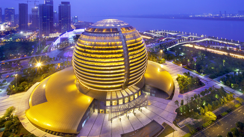 �����Е�չ�����a�������η������ߺϼ�