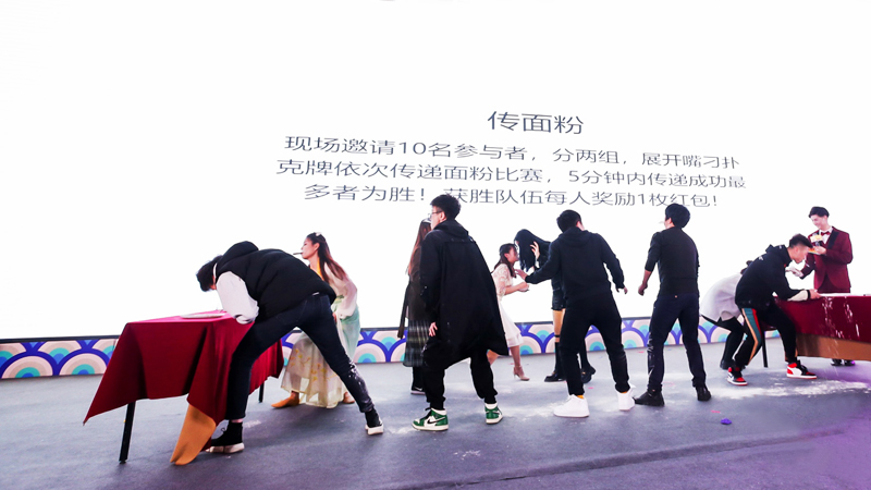 10���m�������Ļ����Α�