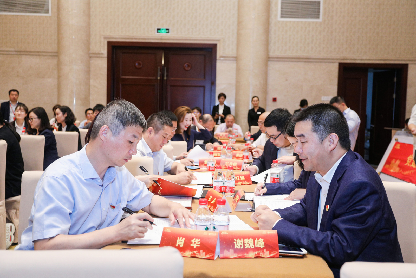 ��Ͷ�خa�������Cȯ�h���Y�����s�F��