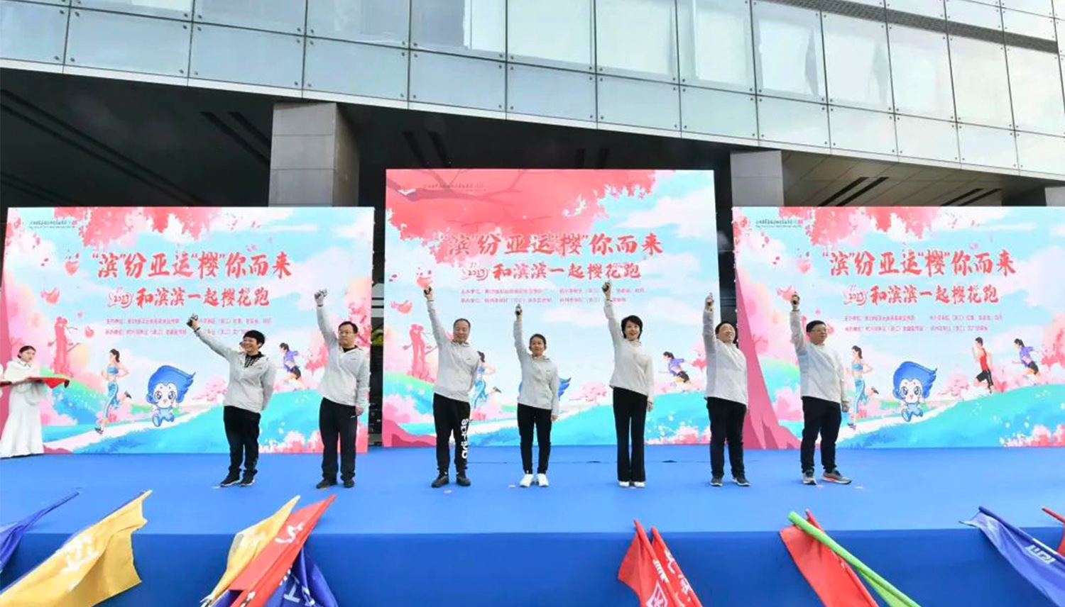 ���ݞI���ѻ���ϵ�л��(d��ng)