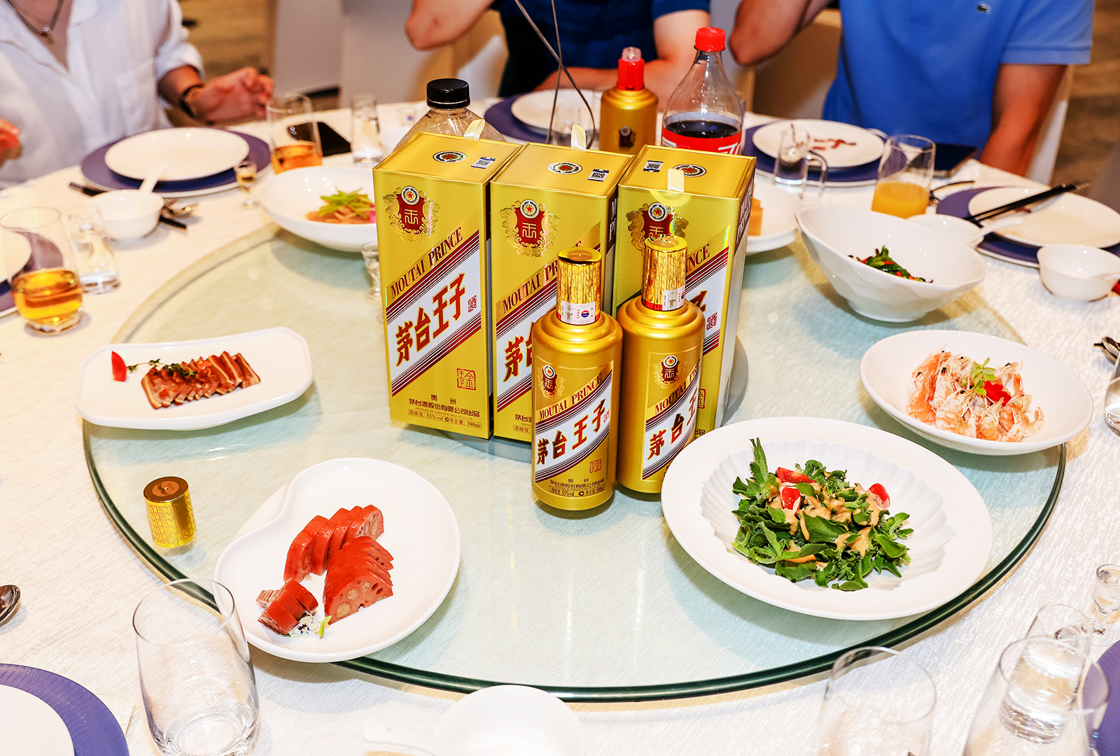 ���x����