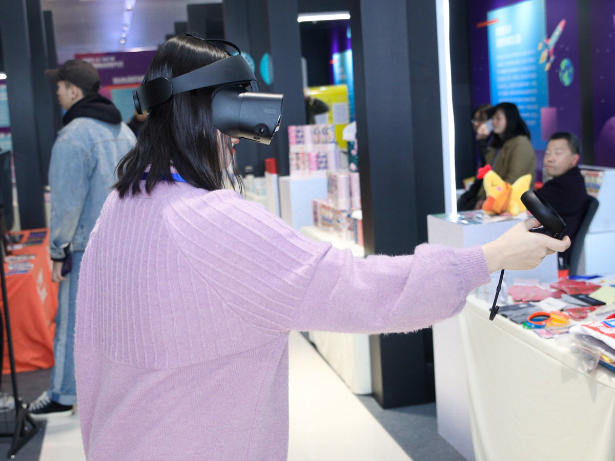 ·�ݻ�Ӯa(ch��n)Ʒ�w�^(q��)