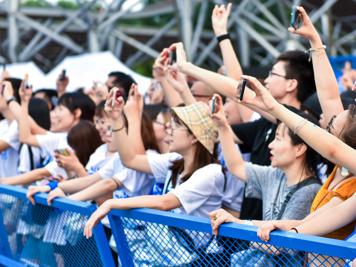 ���ͻ�ӈ�(zh��)�ЬF(xi��n)��