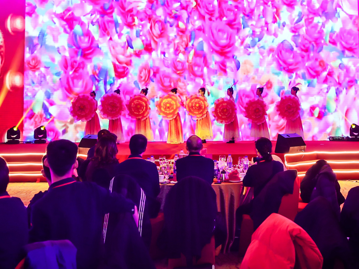 �����ˇ���ݹ�(ji��)Ŀ