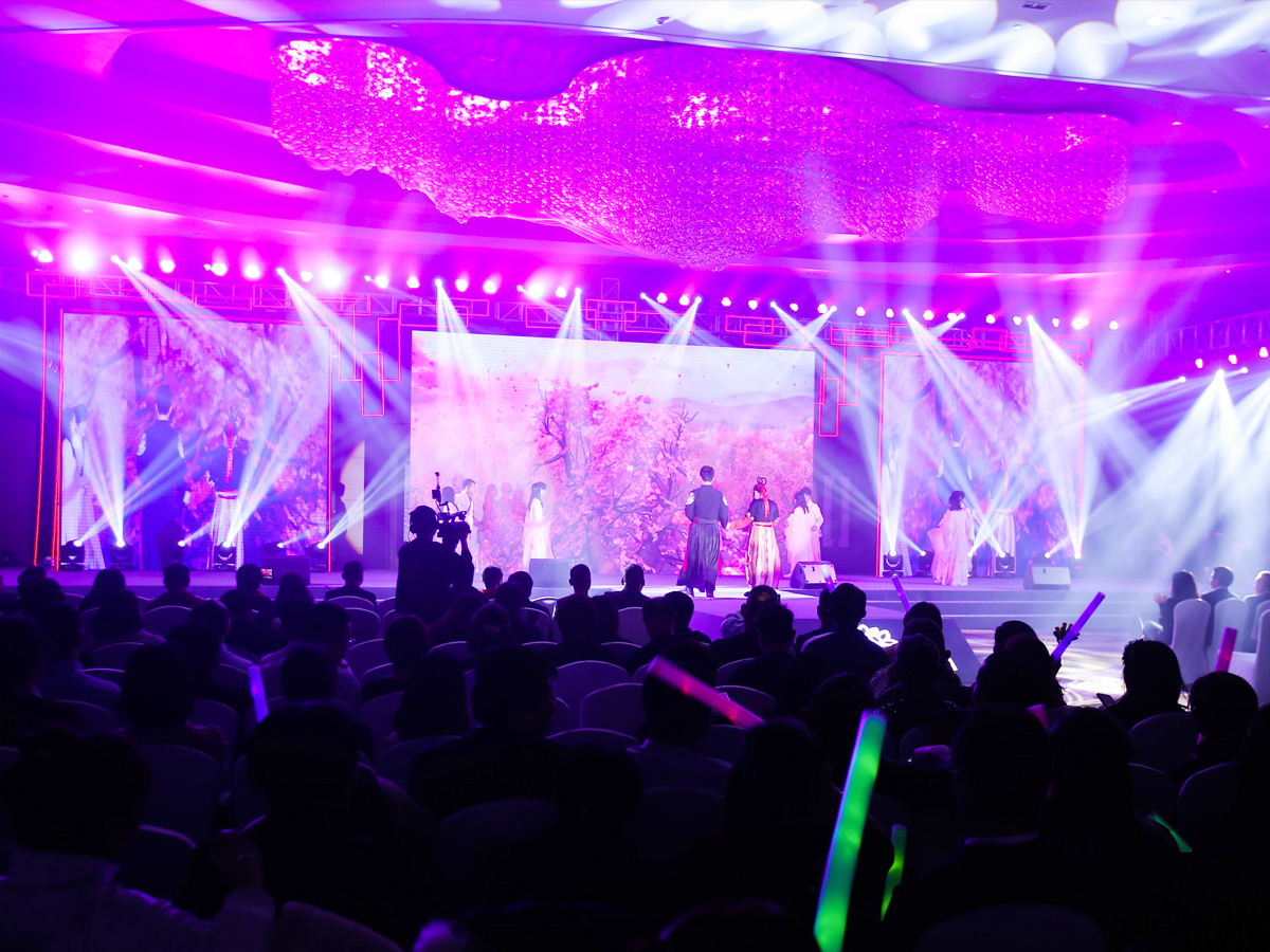 ��I�����ˇ�ݳ�