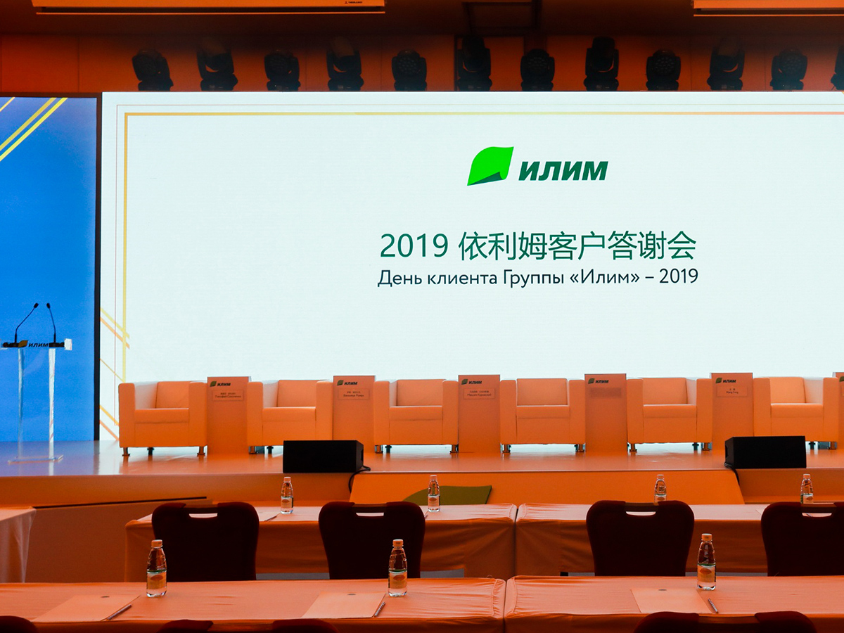 �͑����x����������