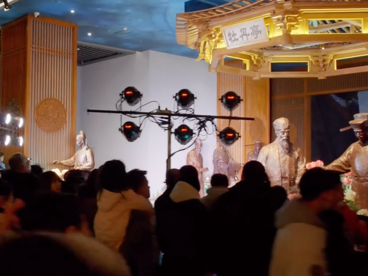 �����Έ@��ӬF��