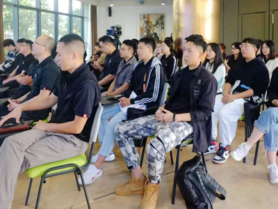 ��Ӳ߄���˾����Щλ