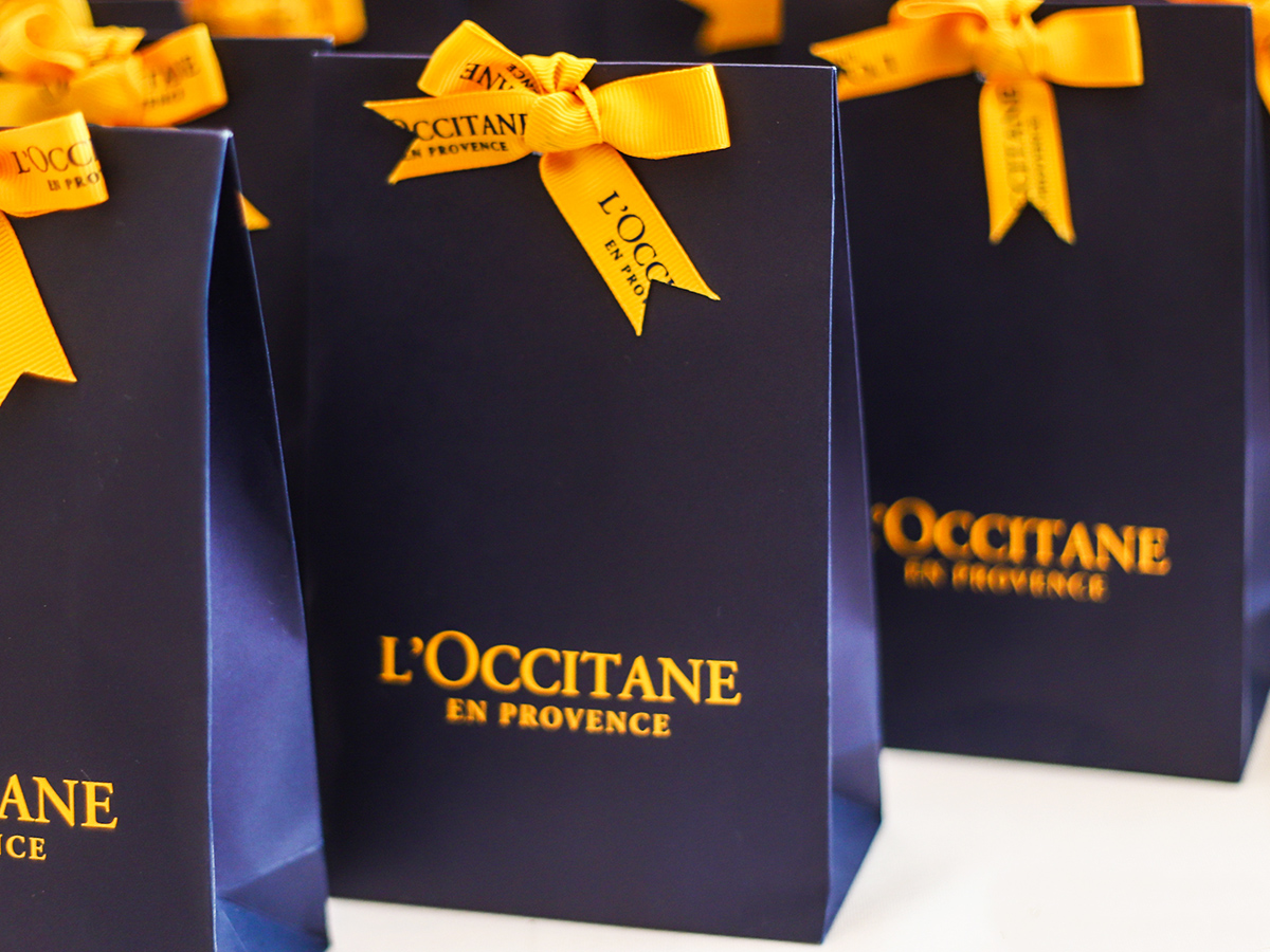 ������ֶY