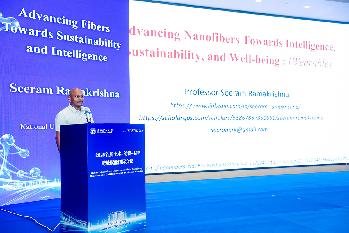 �¼�������WSeeram Ramakrishna���������}���